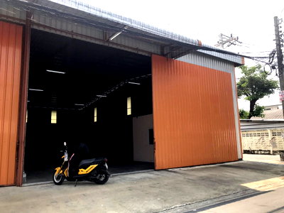 เช่าโรงงาน บุญถาวร เกษตรนวมินทร์ : ให้เช่าโกดังพร้อมออฟฟิศ 300 ตร.ม. ซอยนวมินทร์ 111 ทำเลดี เข้า-ออกสะดวก