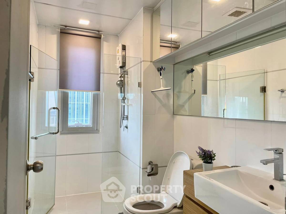 รูป คอนโด 2 ห้องนอน ที่ Thru Thonglor ชั้น 24 ใกล้ ARL รามคำแหง (ID 899049) - รูปที่ 3/11