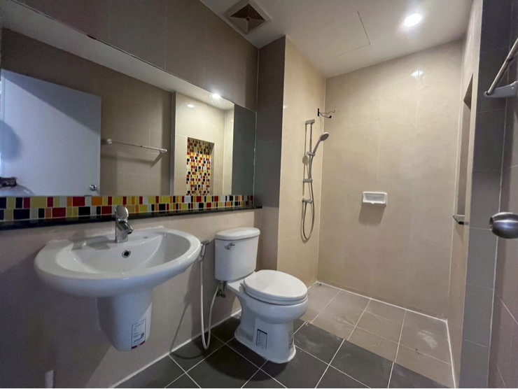 รูป (For Rent) >>ถูกที่สุดในย่านนี้<< Home office 3 ชั้นครึ่ง near DonMuang Airport //  EV charger//ใกล้รถไฟฟ้าสายสีแดง ชมพู, นานาชาติ Harrow  - รูปที่ 10/16