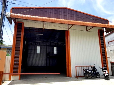 เช่าโรงงาน นาคนิวาส 61 : ให้เช่าโกดังย่านถนนโพธิ์แก้ว3 ขนาด 180 ตรม. อยู่บริเวณถนนโพธิ์แก้ว3 ซอยลาดพร้าว 101 ทำเลดีเข้าออกนวมินทร์ 111 เลียบด่วนรามอินทรา ซอยโยธินพัฒนา 3 ได้