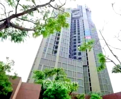 Condos for rent : High-Floor 2-BR Condo At Metris Ladprao, 200m To MRT Lat Phrao (ID 2855849)