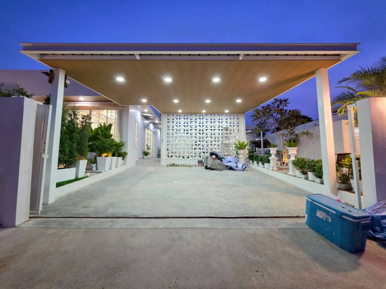 รูป Modern Pool Villa for Sale East Pattaya Noen Plub Wan - รูปที่ 19/19