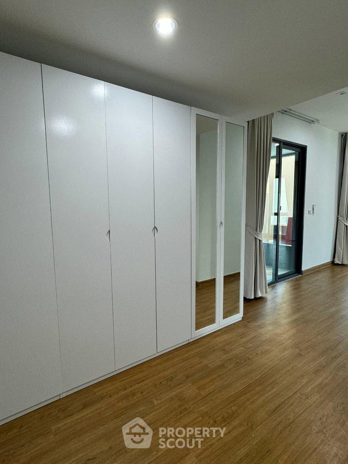 รูป บ้าน 4-ห้องนอน ที่ บ้านกลางเมือง คลาสเซ่ สุขุมวิท 77 ใน สวนหลวง (ID 1396528) - รูปที่ 23/33
