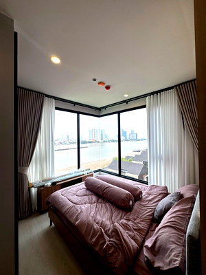 เช่าคอนโด ถนนพระราม 3 : 🛁 แช่อ่างชมพระอาทิตย์ขึ้นได้ทุกวัน 2 Bed ห้องมุม วิวแม่น้ำเต็มตา