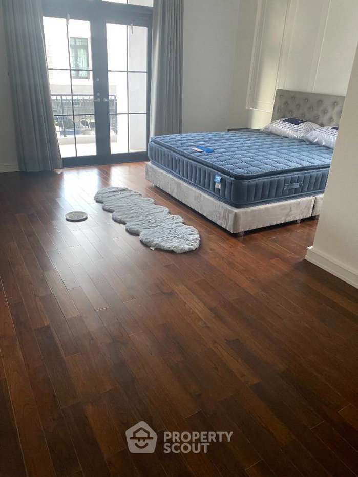 รูป บ้าน 4-ห้องนอน ที่ เดอะ พาลาซโซ่ ศรีนครินทร์ ใน หนองบอน (ID 1357871) - รูปที่ 4/6