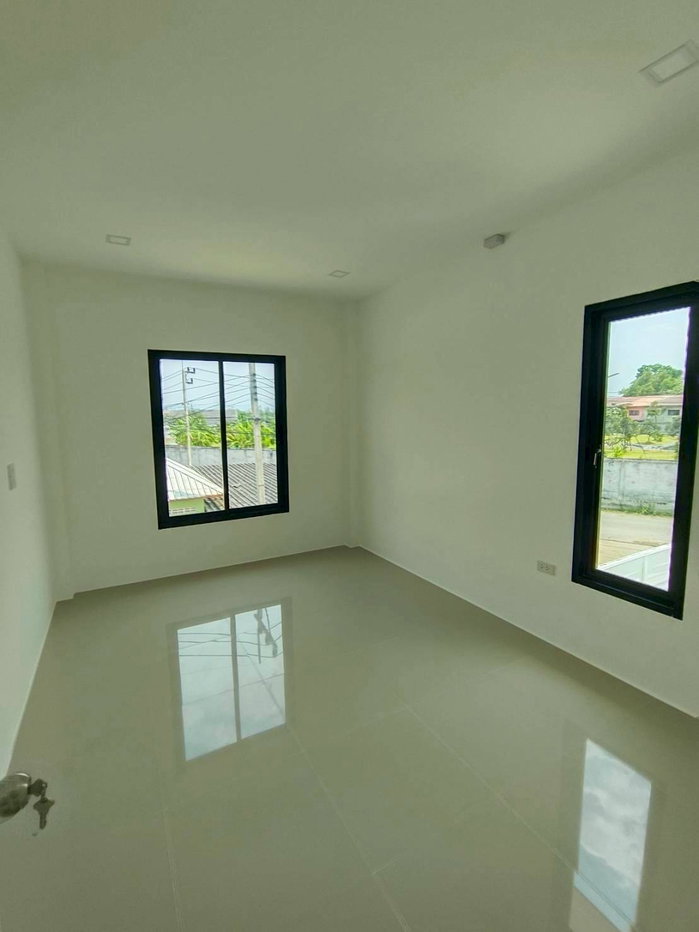 รูป ขายบ้านเดี่ยว นาสร้าง พร้อมที่ดินหน้าบ้านกว้างมาก - รูปที่ 16/19