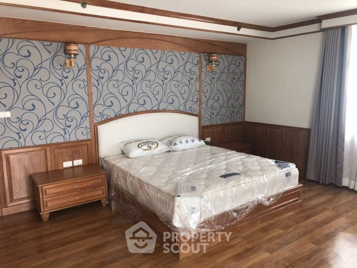 picture 2-BR Condo at Las Colinas near BTS Asok (ID 514016) - 3/18