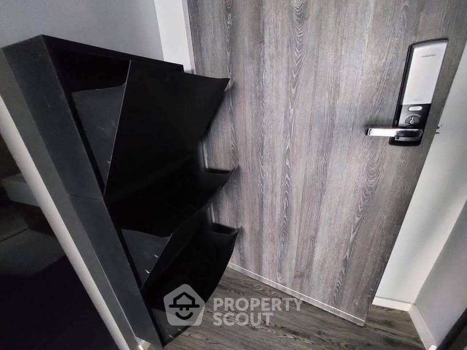 picture 2-BR Condo at Modiz Ladprao 18 near MRT Ratchadaphisek (ID 2859509) - 3/15