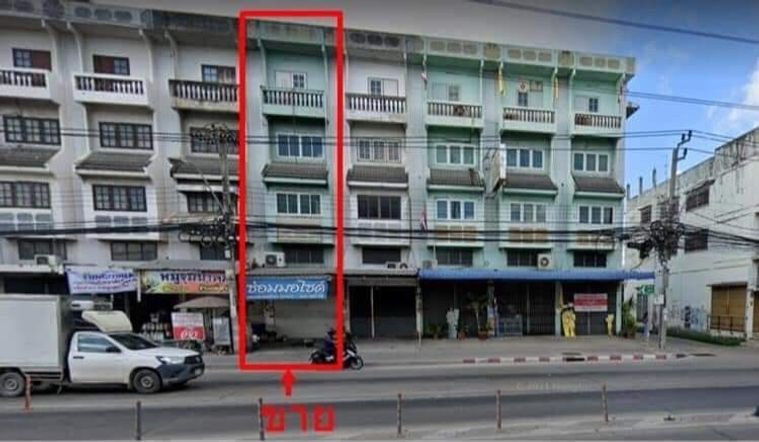 4-storey commercial building for sale on Phatthanakan Road (On Nut 88/1), Prawet.
