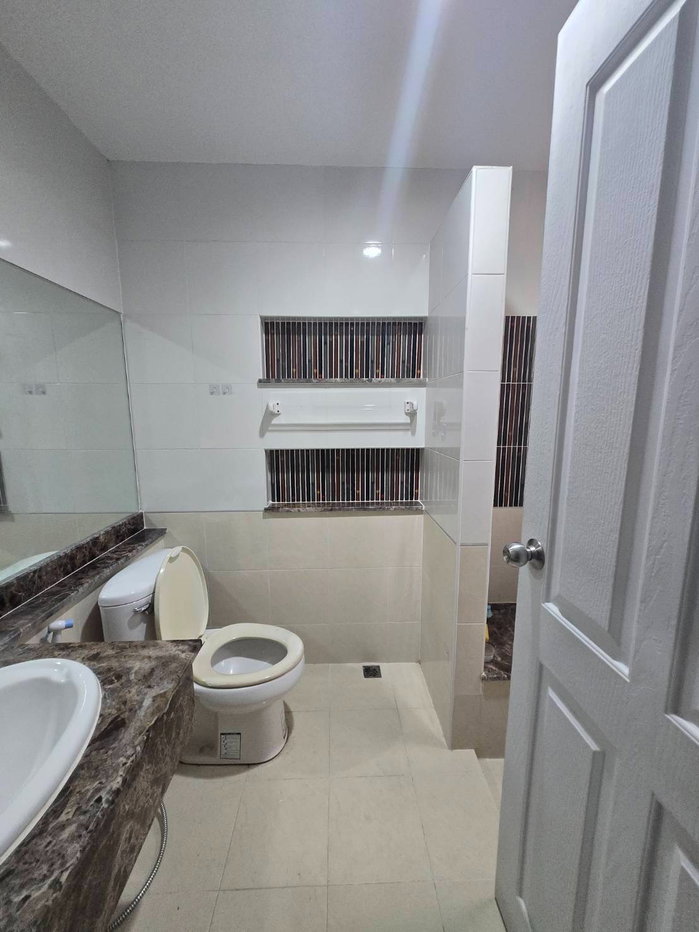 รูป 🏘️ให้เช่าบ้านเดี่ยว หมู่บ้านชวนชื่น พระราม 7 สิรินธร  | บ้านพร้อมอยู่ ตกแต่งสวย | สนใจโทร 095-979-8799 - รูปที่ 24/31