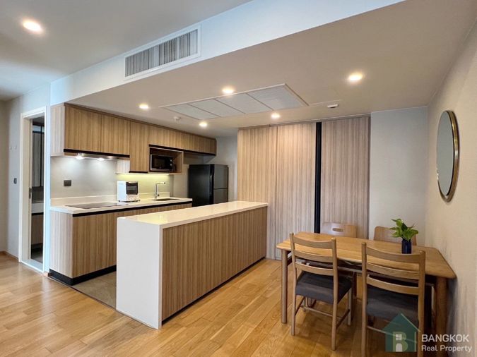 ให้เช่าคอนโด 2 ห้องนอน Na Vara Residence BTS ชิดลม