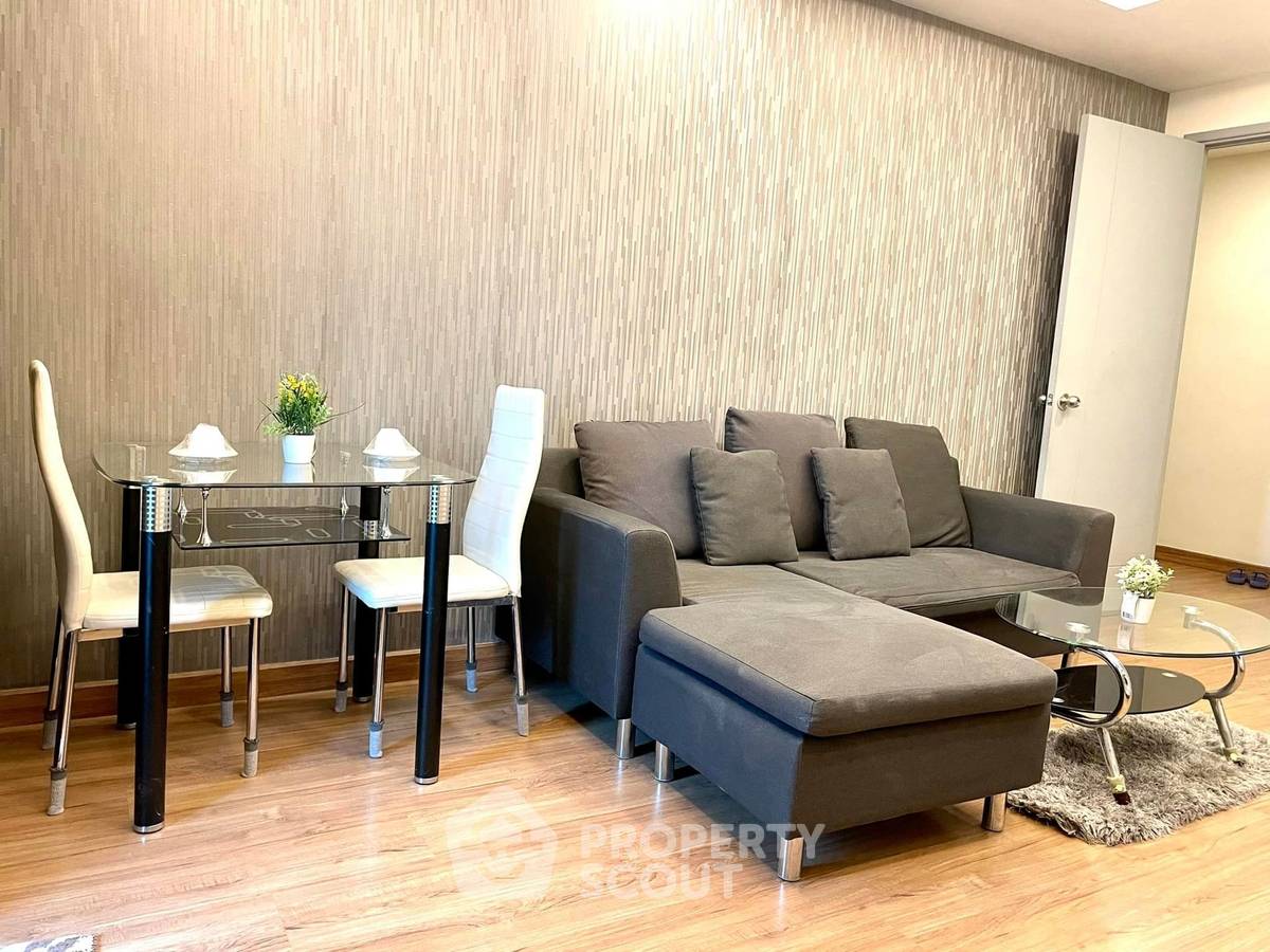 รูป คอนโด 2 ห้องนอน ที่ Thru Thonglor ชั้น 24 ใกล้ ARL รามคำแหง (ID 899049) - รูปที่ 5/11