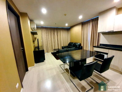 Condos for rent : Rhythm Sathorn Narathiwas | Modern Corner 2 Bed 