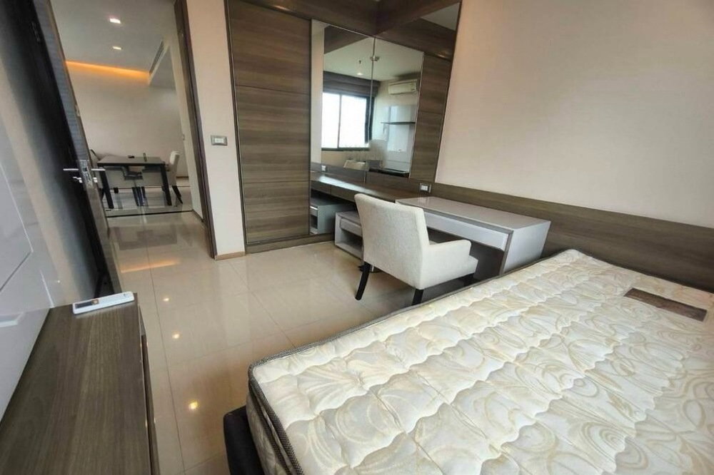 รูป 🔥 เช่าด่วน !! The Address Sathorn, 2 ห้องนอน, 2 ห้องน้ำ, ห้องกว้าง, มีอ่างอาบน้ำ !!🔥Code C20250900016 แต่งครบ, พร้อมเข้าอยู่📣📣 - รูปที่ 5/6