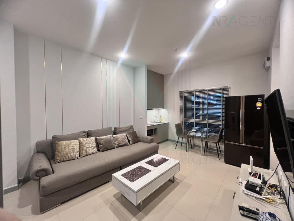 รูป 📌 ให้เช่าคอนโด ลาซิโอ ศรีย่าน อาคาร 1 ชั้น 1 2 ห้องนอน ขนาด 80 ตรม ใกล้ ห้างสรรพสินค้าสุพรีม สามเสน - รูปที่ 1/8