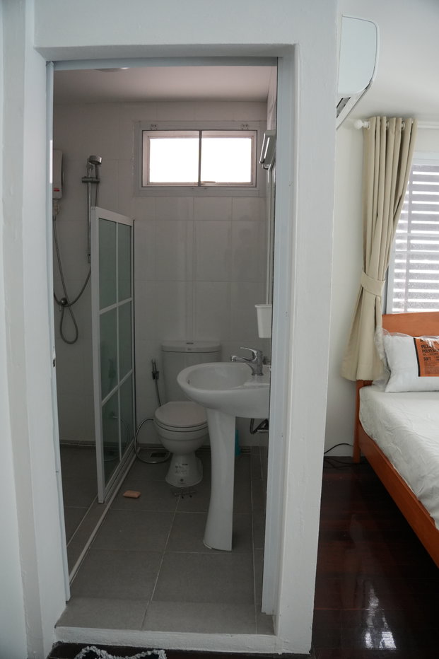 รูป For Rent Sukhumvit 22 -  3 ห้องนอน 3 ห้องน้ำ 1 ห้องว่าง พื้นที่นอกบ้านมีสวนขนาดใหญ่ - รูปที่ 3/11