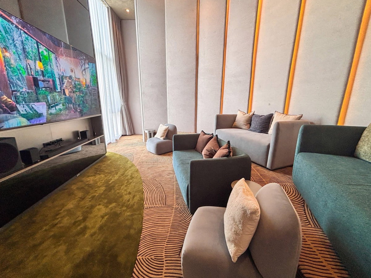 picture 🌊 Stunning Panorama! Luxury 2BR Corner Unit with Full River View (Brand new unit) - 26/33