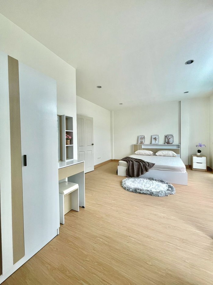 รูป ขายทาวน์โฮมรีโนเวทใหม่ทั้งหลัง ม.เดอะเซ็นทร้ล2 หนองยายบู่ ศรีราชา - รูปที่ 19/20