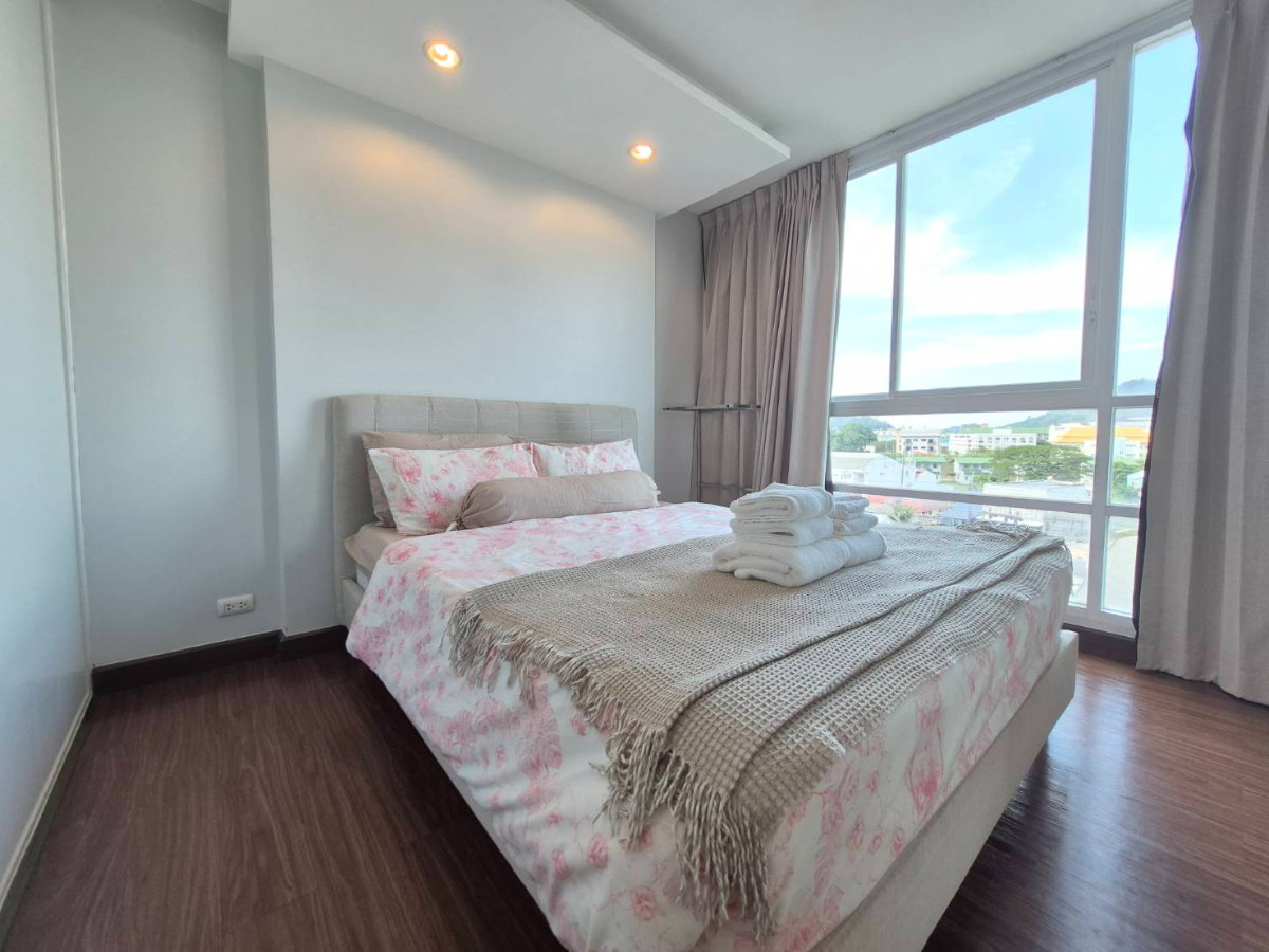 รูป คอนโดใจกลางเมืองภูเก็ต! ให้เช่า The Light Condominium ห้องมุมไซส์ใหญ่ 68.85 ตร.ม. (อนุญาตให้ทำ Sub-lease ได้!) - รูปที่ 5/11