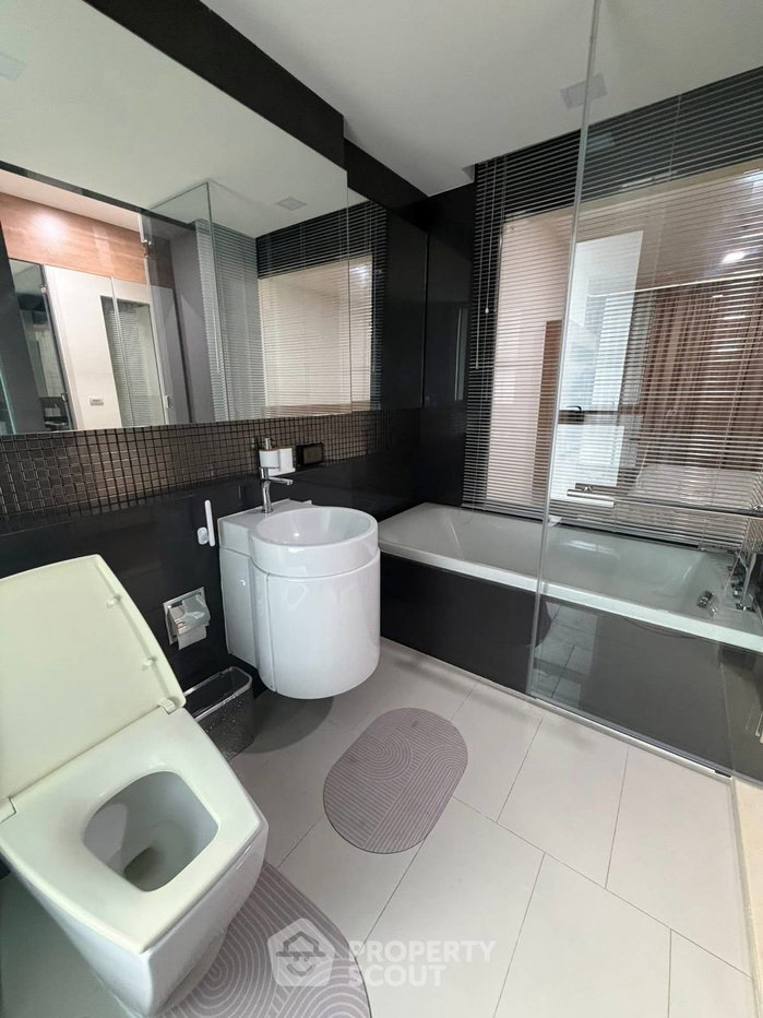 รูป คอนโด 2-ห้องนอน ที่ ริธึ่ม สุขุมวิท 50 ใกล้ BTS อ่อนนุช (ID 2851584) - รูปที่ 9/15