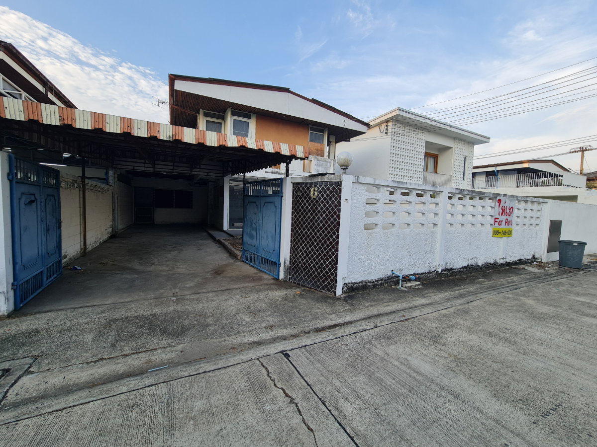 รูป ให้เช่าบ้านเดี่ยวทำเลดี 60 ตรว. (ตามภาพ) หมู่บ้านเสรี 2, ถ.รามคำแหง 24 แยก 28, เหมาะทำที่อยู่อาศัย, Home Office, โกดังเก็บสินค้า, Food Delivery - รูปที่ 6/40