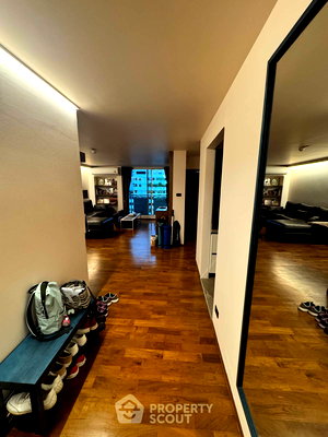 Condos for rent : 2-BR Condo at Baan Siri Ruedee Condominium near BTS Phloen Chit (ID 1957688)