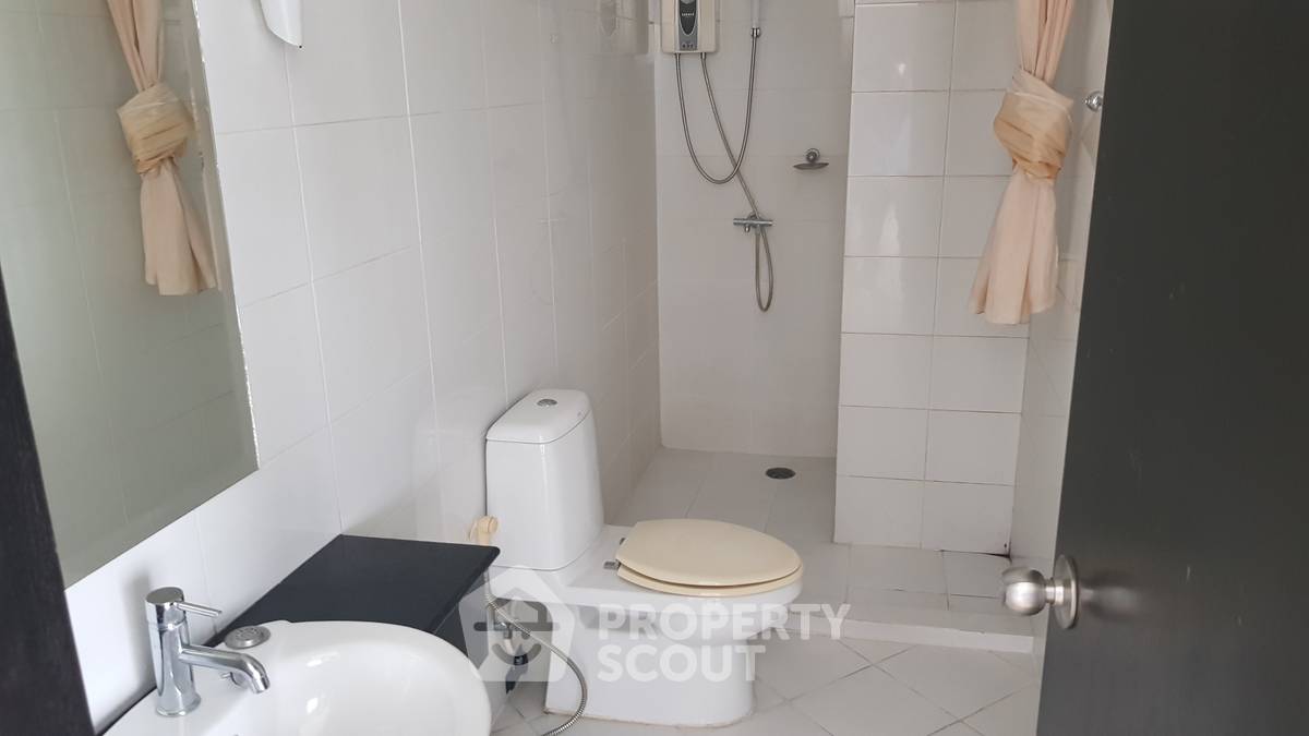 รูป คอนโด 2-ห้องนอน ที่ ซิตี้ สมาร์ท สุขุมวิท18 ใกล้ BTS อโศก (ID 467496) - รูปที่ 5/7