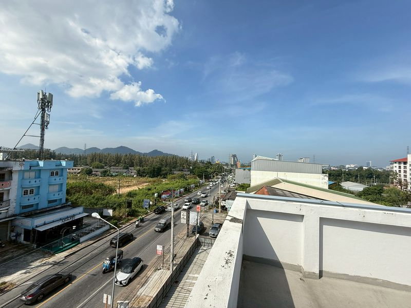 รูป ให้เช่าอาคารพาณิชย์ 2 คูหาทะลุถึงกัน 4 ชั้น ทำเลดีติดถนน ศรีราชา - รูปที่ 14/20