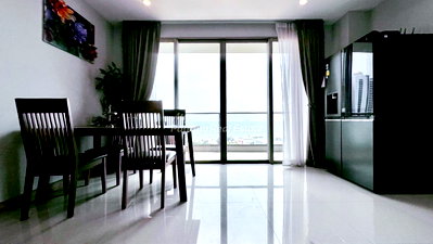 Condos for sale : 🛏️ 2 Bed - 🛁 2 Bath - 🏙️ Sea View - 🌏 FOREIGN name - 🏢 The Riviera Jomtien Pattaya - Ref: RJ47