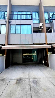 Townhouses for sale Bangkok : For Sell Town house BAAN KLANG MUENG SUKHUMVIT-ONNUT 3-story 3 bedroom 3 bathroom