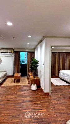 Condos for rent : 1-BR Condo at Sampoom Garden Condominium near BTS Saint Louis (ID 2848553)