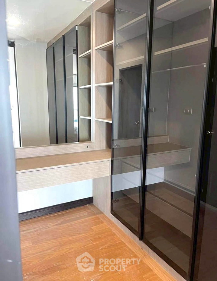 รูป คอนโด 3-ห้องนอน ที่ สาธร การ์เด้นส์ ใกล้ MRT สีลม (ID 2858085) - รูปที่ 10/19