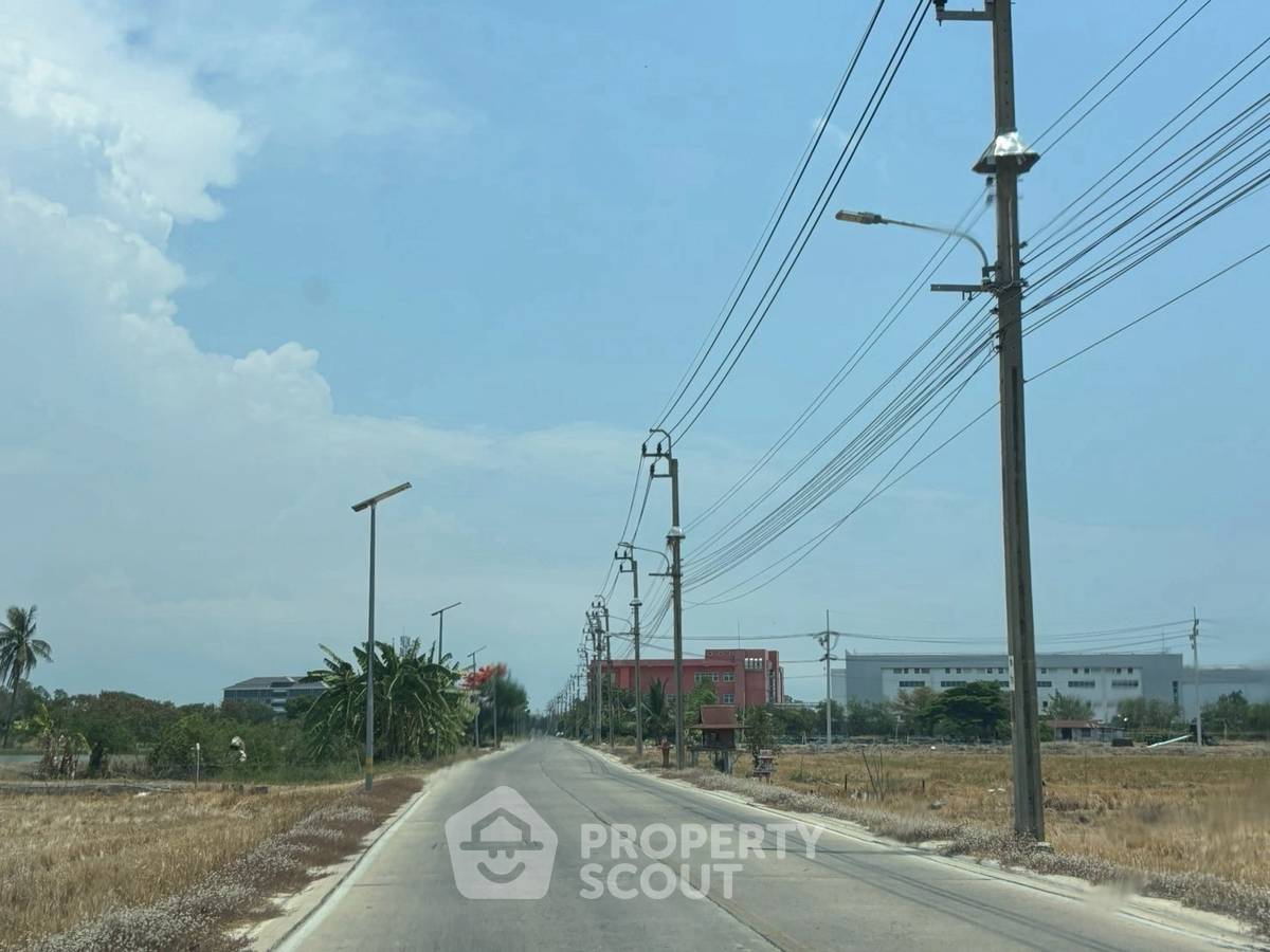 รูป ที่ดินสำหรับปล่อยขาย 27,200 ตารางเมตร แถว ใน บางบ่อ (ID 2846239) - รูปที่ 5/5