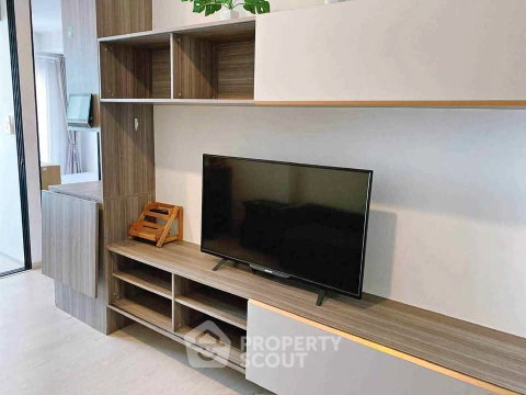 1-BR Condo at Knightsbridge Phaholyothin Interchange in Anusawari (ID 2858402)