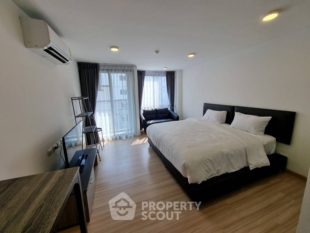 รูป คอนโด 1 ห้องนอน Chateau In Town Pinklao ใกล้ MRT สิรินธร (ID 2068460) - รูปที่ 2/8
