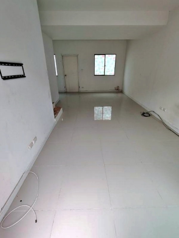 picture TownhomeForSale – Baan Pruksa Prime Ramintra – Kubon with 17.4 Sq. Wah Plot - 3/9