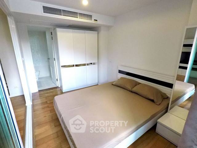 รูป คอนโด 1-ห้องนอน ที่ โฟคัส ออน ศาลาแดง คอนโดมิเนียม ใกล้ MRT สีลม (ID 435591) - รูปที่ 1/6