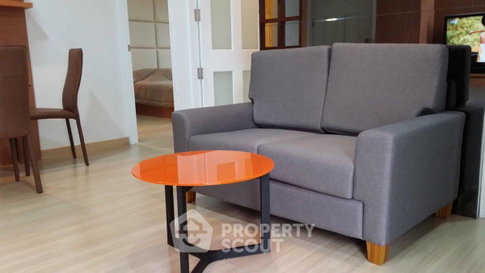 2-BR Condo at Life @ Sathorn 10 near BTS Saint Louis (ID 476521)