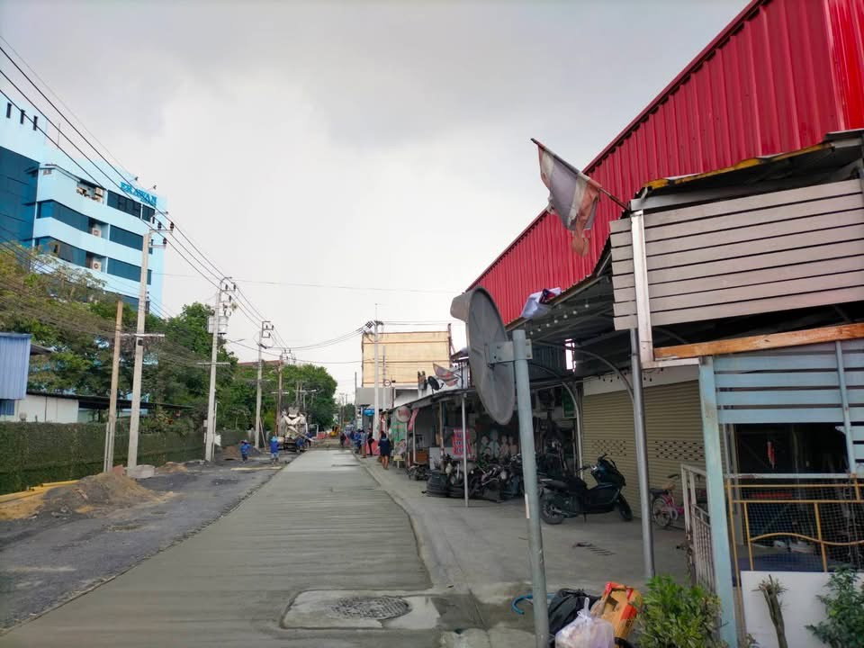 รูป ขาย ที่ดินสำหรับทำการค้า ถ.ประชาอุทิศ ดอนเมือง(หน้าซอยประชาอุทิศ20) 188ตร.ว.  ราคา 18.0ล้านบาท - รูปที่ 4/19