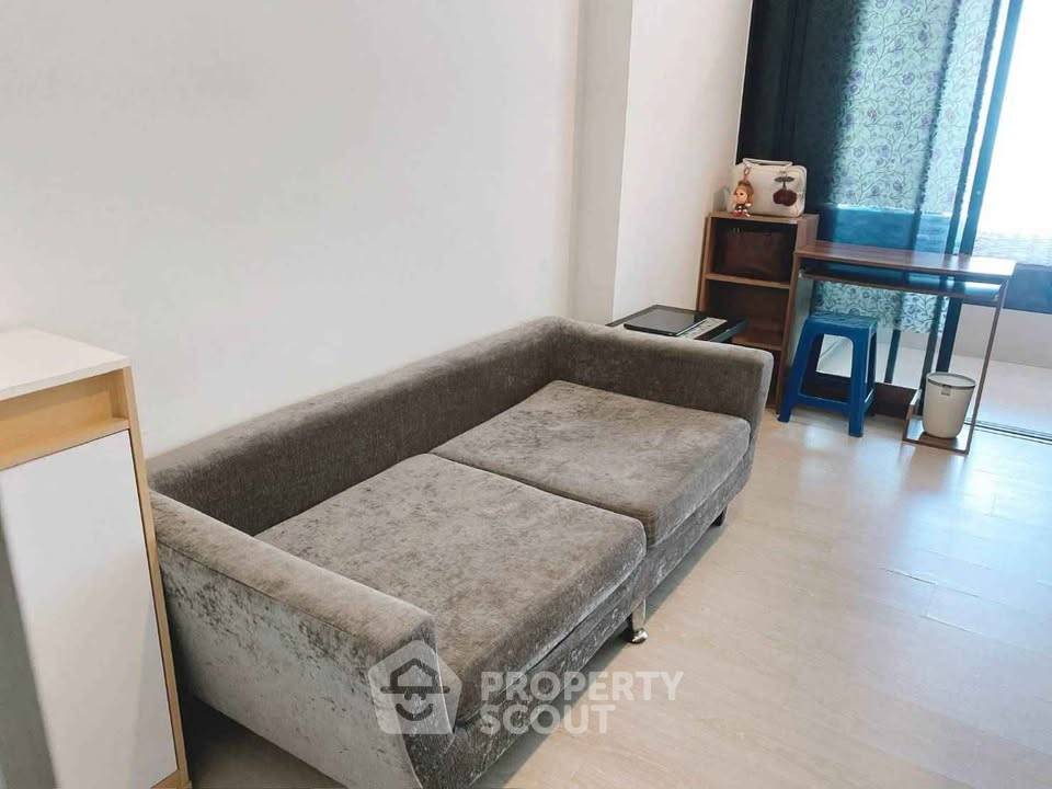 picture 1-BR Condo at Knightsbridge Phaholyothin Interchange in Anusawari (ID 2858402) - 5/16