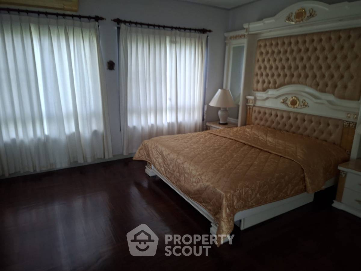 รูป คอนโด 4-ห้องนอน ที่ บ้านสมประสงค์ ใน นาจอมเทียน (ID 2859320) - รูปที่ 22/29