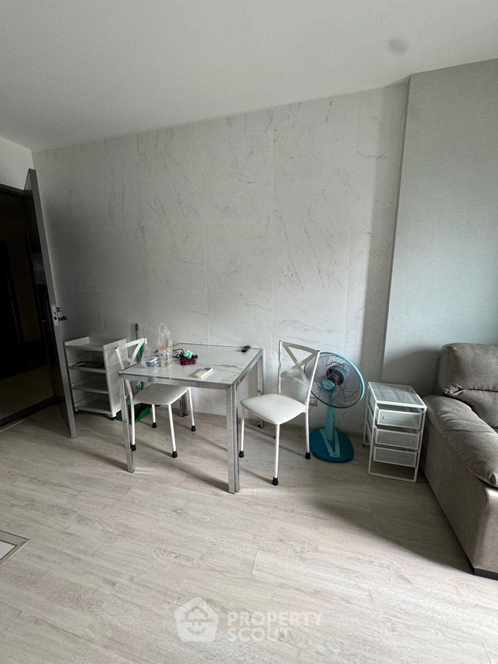picture 2-BR Condo at Rhythm Rangnam near BTS Victory Monument (ID 1916060) - 8/19
