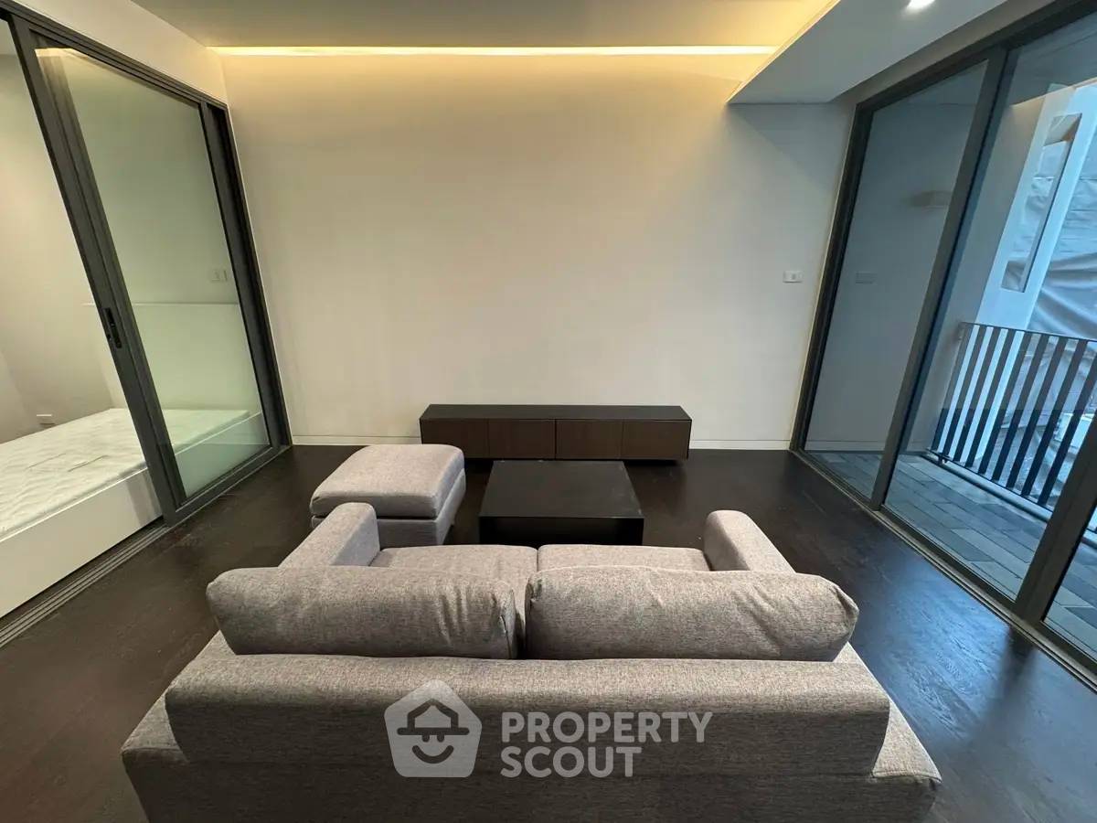 รูป คอนโด 2-ห้องนอน ที่ ไซมิส จอยญ่า ใกล้ MRT เพชรบุรี (ID 2866684) - รูปที่ 3/19