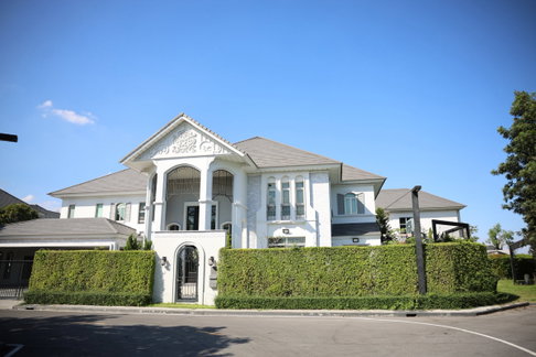 P0714/Hot Deal! Luxury mansion for rent, Perfect Masterpiece, Krungthep Kreetha.