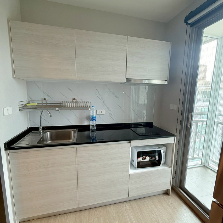 picture Room for rent, City link condo Aston - 9/12