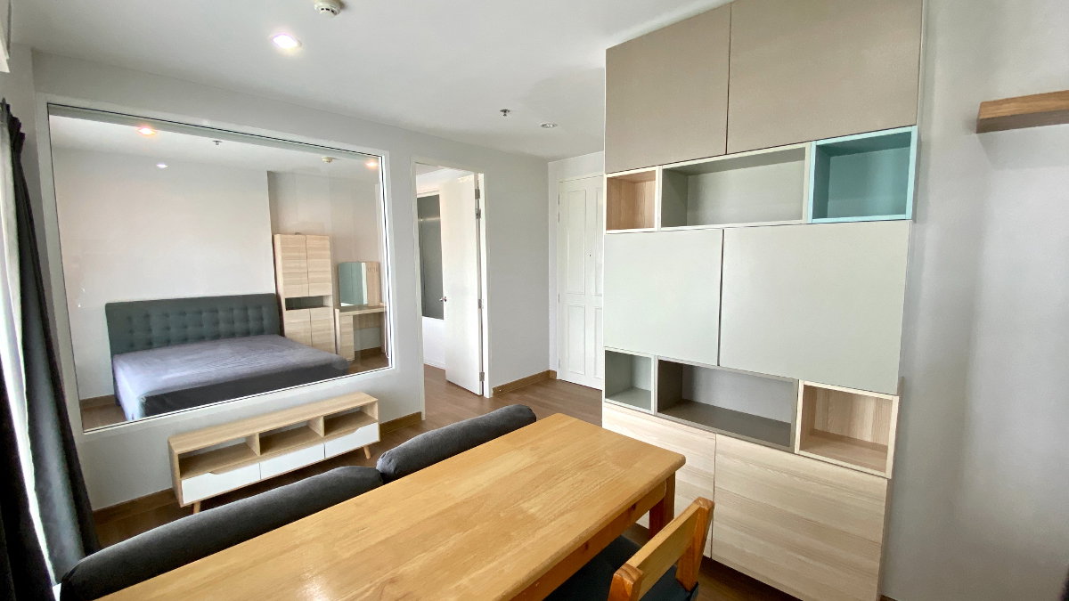 รูป ให้เช่า คอนโด renovate ใหม่ ใกล้ BTS ตลาดพลู พาร์คแลนด์ แกรนด์ ตากสิน (The Parkland Grand Taksin) พิเศษที่จอดรถ lock ตำแหน่งอยู่หน้าลิฟท์ - รูปที่ 4/17