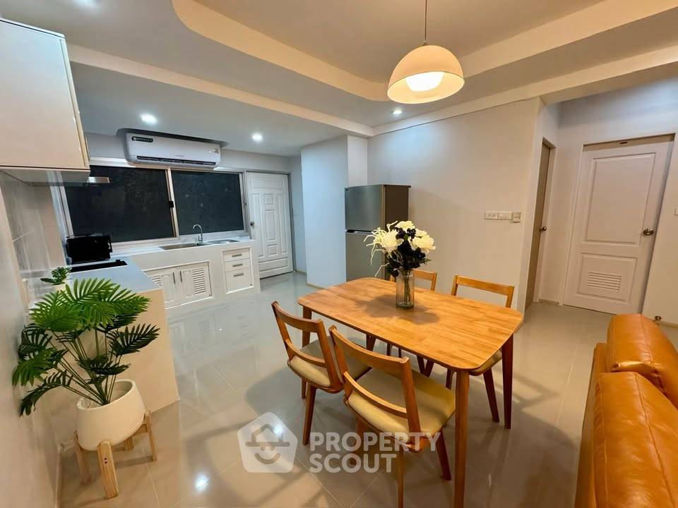 รูป คอนโด 2 ห้องนอน 72 ตร.ม. ที่ สยามคอนโดมิเนียม ใกล้ MRT พระราม 9 200 ม. (ID 2862415) - รูปที่ 2/7