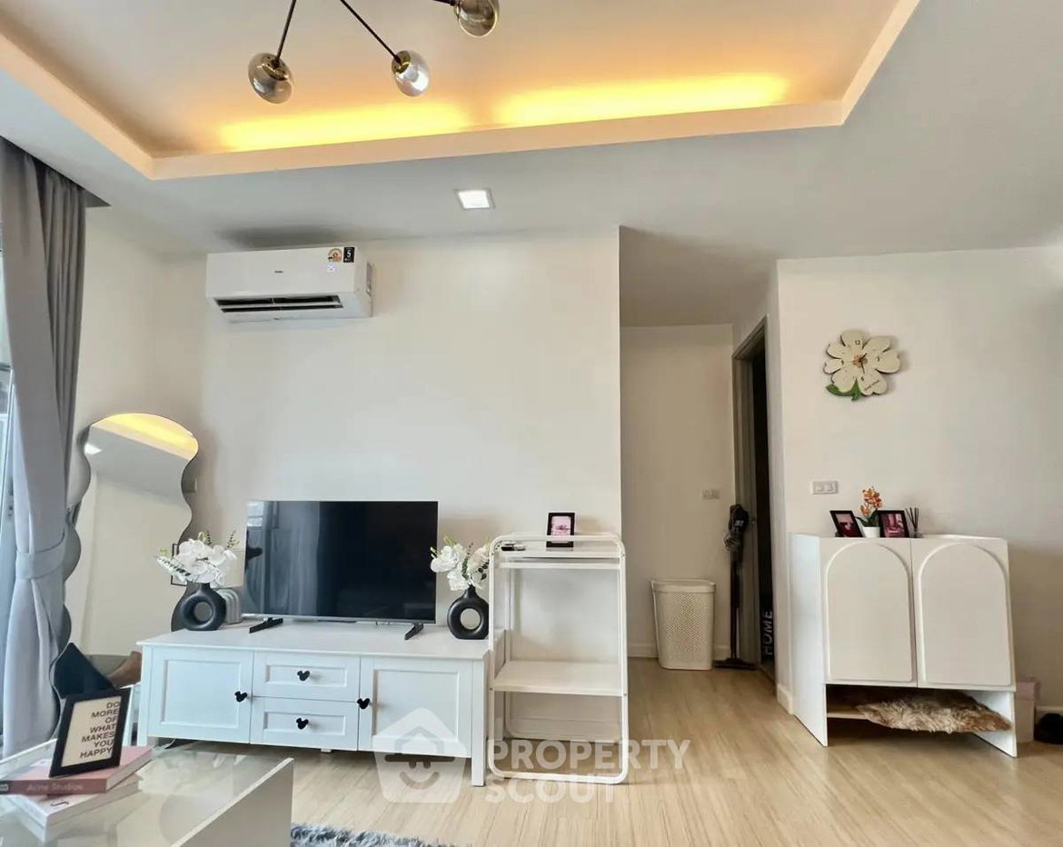 รูป คอนโด 1-ห้องนอน ที่ ทรู ทองหล่อ ใน บางกะปิ (ID 2866774) - รูปที่ 2/16