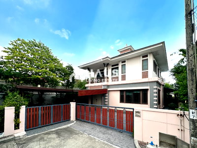 บ้านเดี่ยว กรมสุขภาพจิต : 🚨 สเปคครอบครัวใหญ่! บ้านแสนสิริหลังริม (จอด 3 คัน+ห้องล่าง) ด่วน! 🔥 ขายบ้านเดี่ยว เศรษฐสิริ ประชาชื่น เรสซิเด้นซ์ 1 🔥 / 4 ห้องนอน #HPCC048