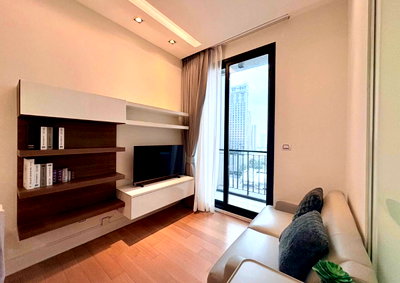 Condos for rent : Equinox Phahol-               Vipha
